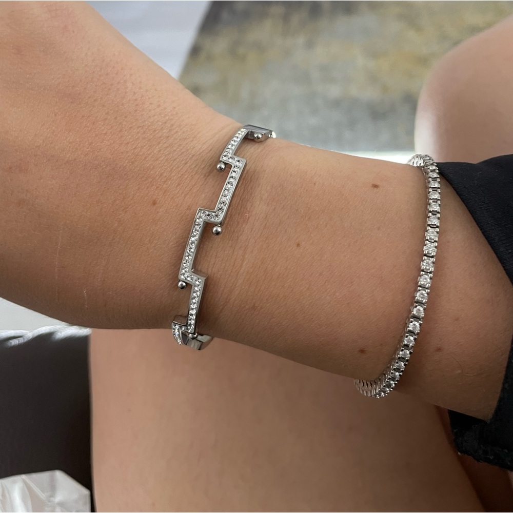 Bangle bracelet - Picture 2 of 2
